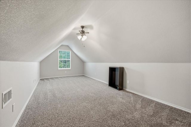 104 Caballos Lane, Springtown, TX 76082
