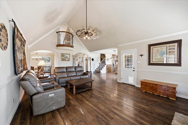 104 Caballos Lane, Springtown, TX 76082