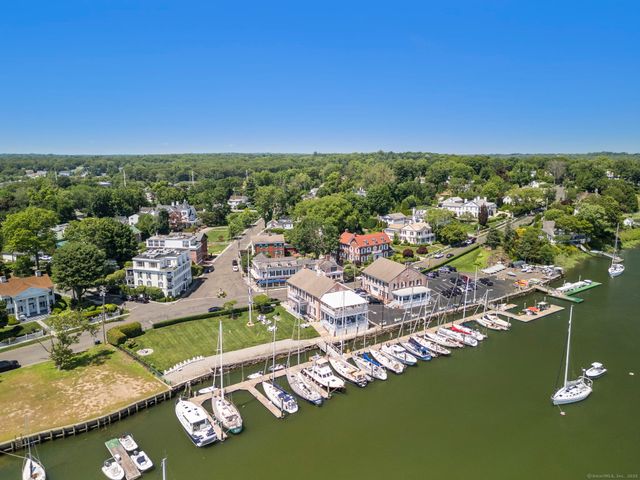844 Mill Hill Terrace, Fairfield, CT 06890