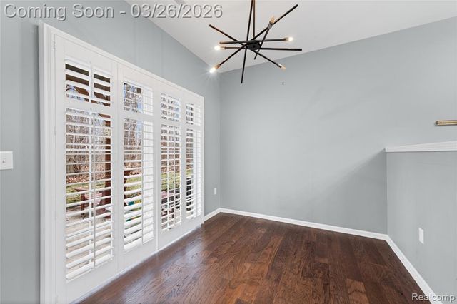 26756 Kirkway Circle, Woodhaven, MI 48183