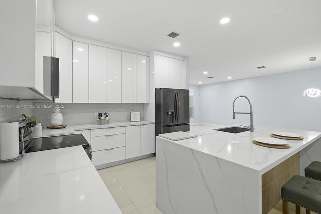 16296 SW 26th St, Miramar, FL 33027