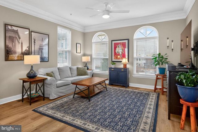 1608 BELLE DR, Annapolis, MD 21401