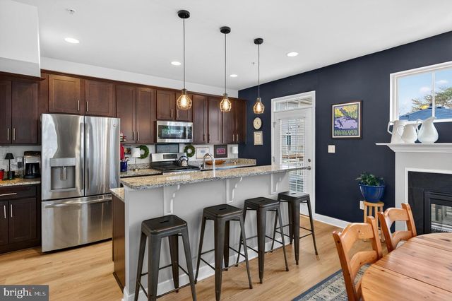 1608 BELLE DR, Annapolis, MD 21401