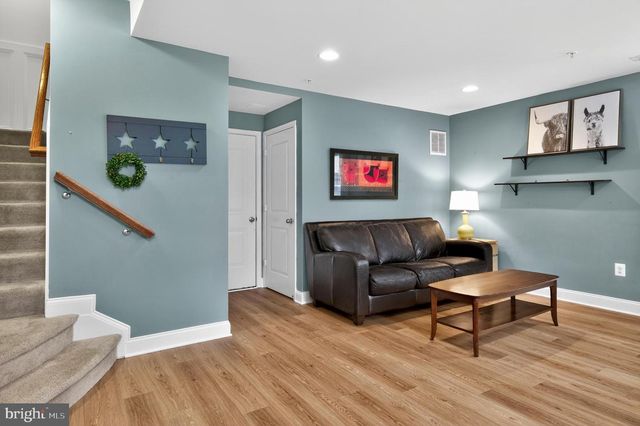 1608 BELLE DR, Annapolis, MD 21401