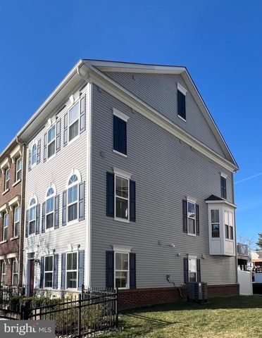 1608 BELLE DR, Annapolis, MD 21401