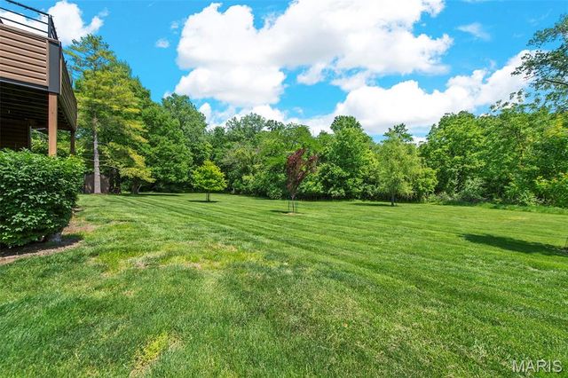13818 Amiot Drive A, Maryland Heights, MO 63146
