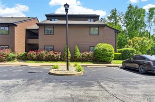 13818 Amiot Drive A, Maryland Heights, MO 63146
