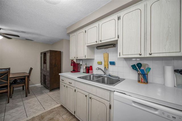 4218 TERRAPIN PLACE D, New Port Richey, FL 34652