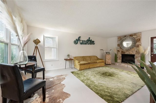 3318 Harpers Ferry LN, Austin, TX 78745