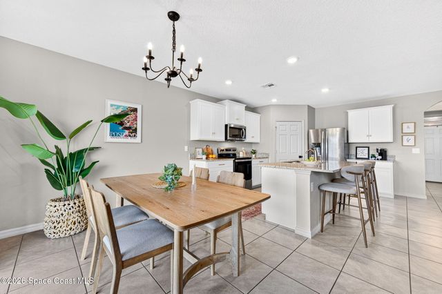 1864 Capital Drive SE, Palm Bay, FL 32909