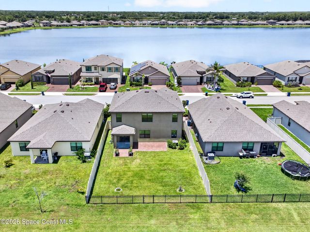 1864 Capital Drive SE, Palm Bay, FL 32909
