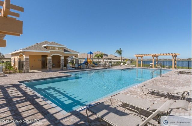 1864 Capital Drive SE, Palm Bay, FL 32909