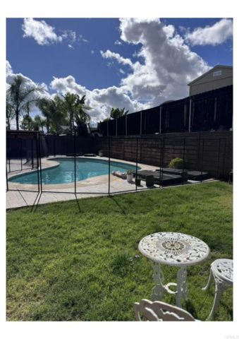 1660 Meadow Road, El Cajon, CA 92021