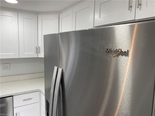 101 Eastwood Dr, Newport News, VA 23602