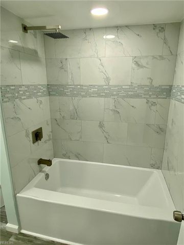 101 Eastwood Dr, Newport News, VA 23602