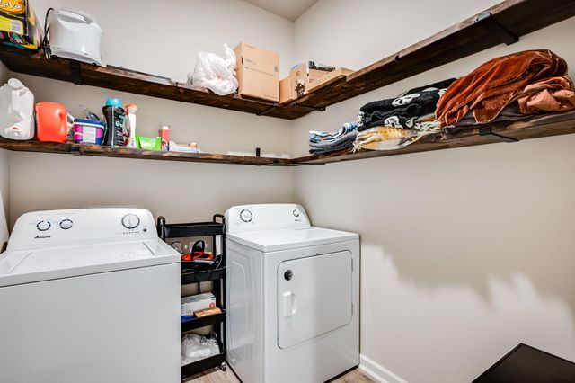 2757 S Cypress Ct, Wichita, KS 67210