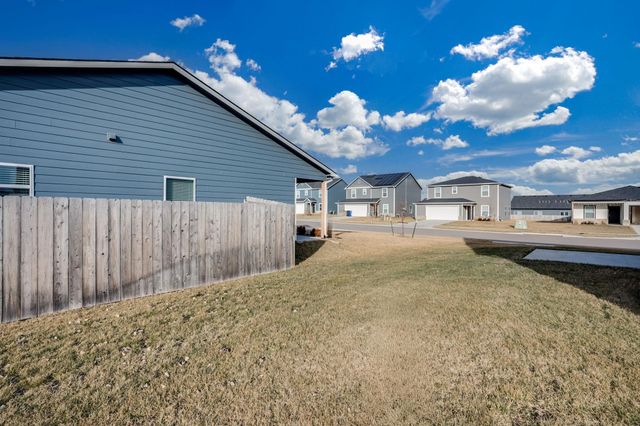 2757 S Cypress Ct, Wichita, KS 67210