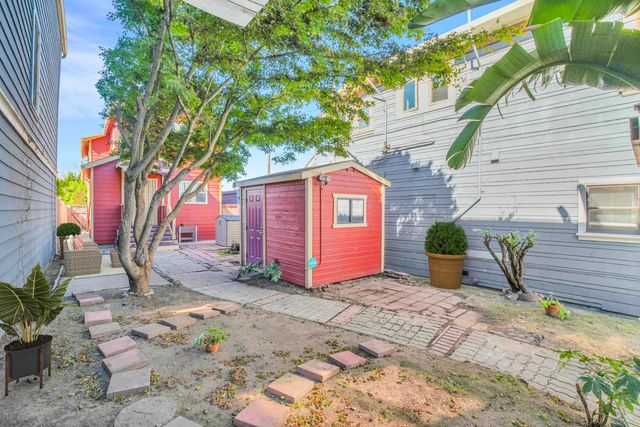 1821 Grand St, Alameda, CA 94501