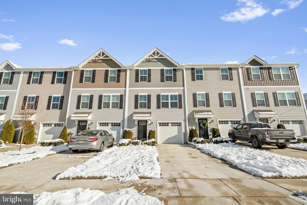 117 COMFORT RD, Williamstown, NJ 08094