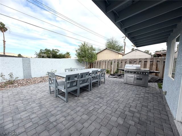 700 North 22nd Street, Las Vegas, NV 89101