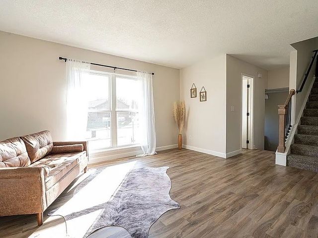 4040 Willowood Avenue, Marion, IA 52302