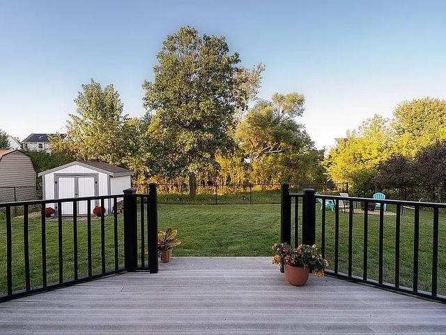 4040 Willowood Avenue, Marion, IA 52302