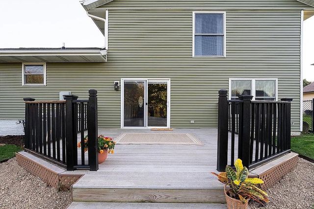 4040 Willowood Avenue, Marion, IA 52302