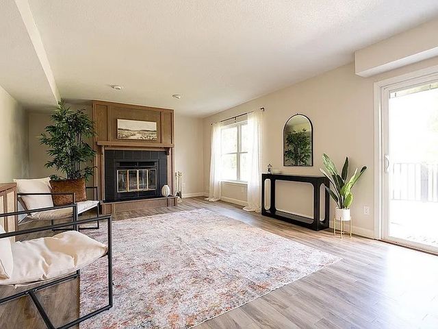 4040 Willowood Avenue, Marion, IA 52302