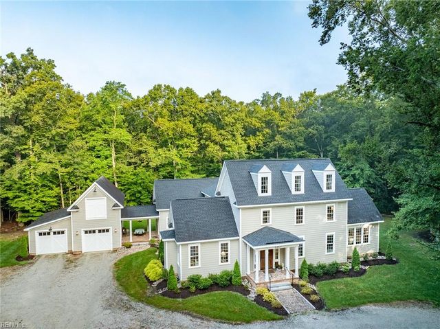 8401 Croaker Rd, Williamsburg, VA 23188