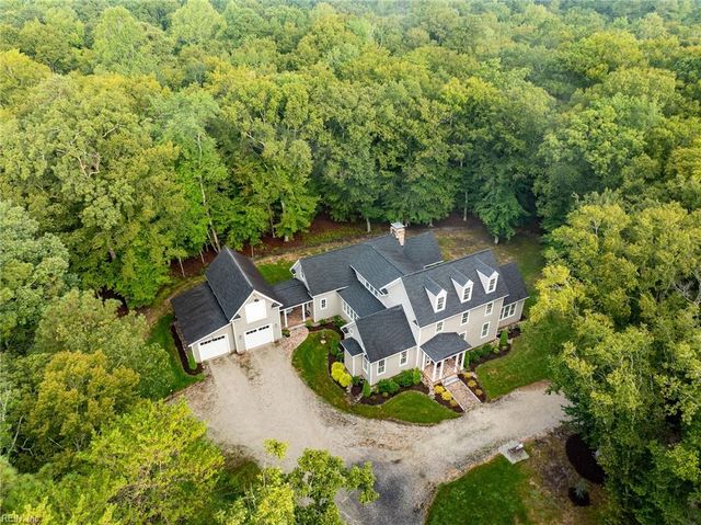 8401 Croaker Rd, Williamsburg, VA 23188