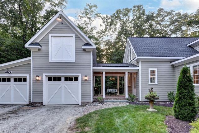 8401 Croaker Rd, Williamsburg, VA 23188