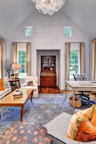 8401 Croaker Rd, Williamsburg, VA 23188