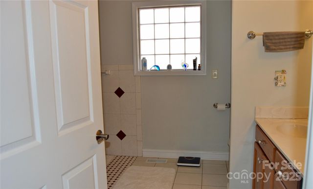 7972 Summit Ridge Drive, Catawba, NC 28609