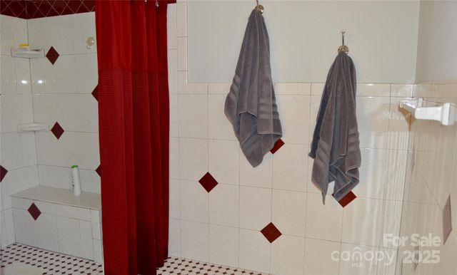 7972 Summit Ridge Drive, Catawba, NC 28609