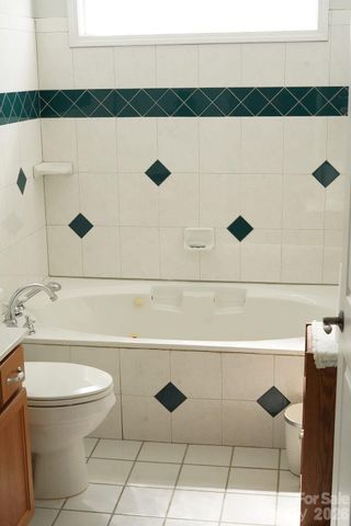 7972 Summit Ridge Drive, Catawba, NC 28609