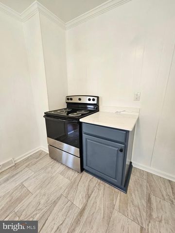 13 E GRIFFITH ST, Penns Grove, NJ 08069