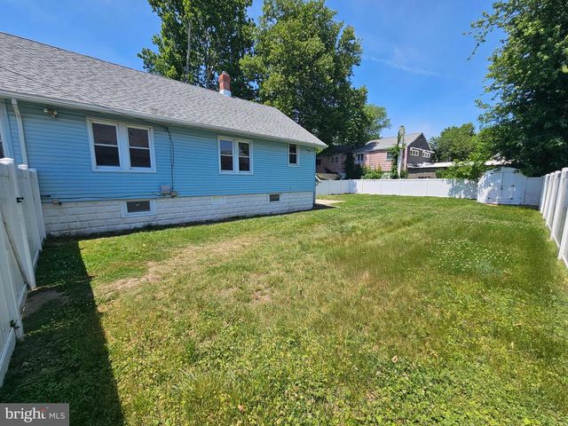 13 E GRIFFITH ST, Penns Grove, NJ 08069