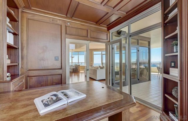 700 W Harbor Dr 2902, San Diego, CA 92101