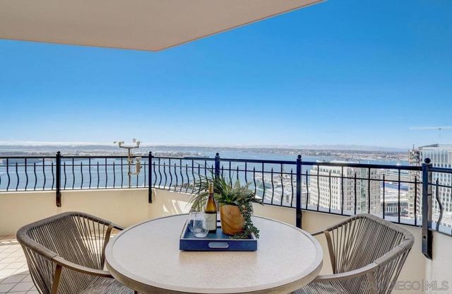 700 W Harbor Dr 2902, San Diego, CA 92101