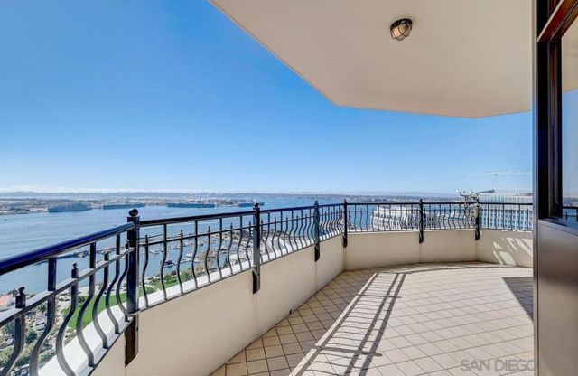 700 W Harbor Dr 2902, San Diego, CA 92101