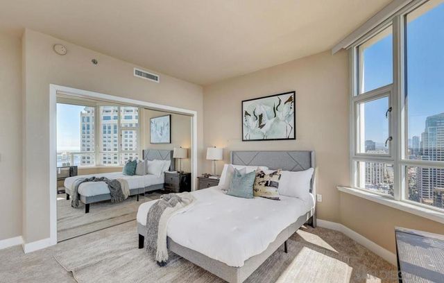 700 W Harbor Dr 2902, San Diego, CA 92101