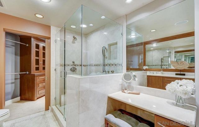 700 W Harbor Dr 2902, San Diego, CA 92101