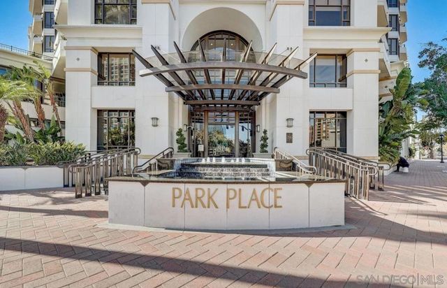 700 W Harbor Dr 2902, San Diego, CA 92101