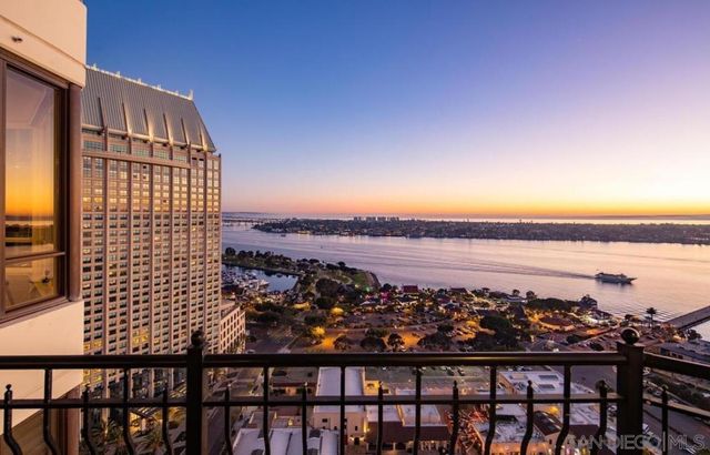 700 W Harbor Dr 2902, San Diego, CA 92101