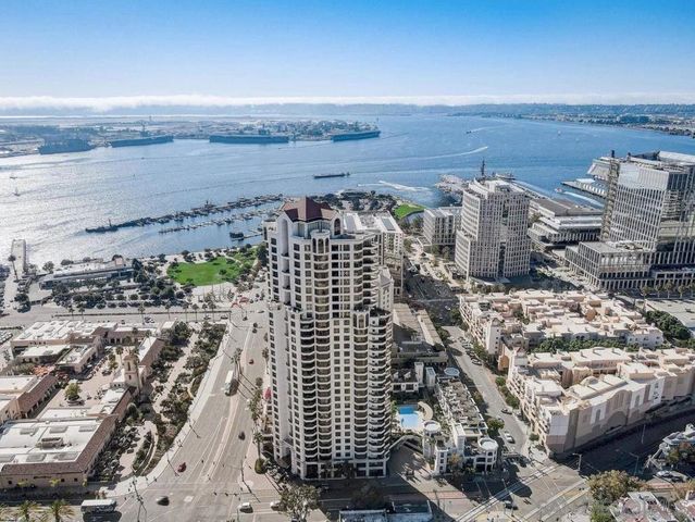 700 W Harbor Dr 2902, San Diego, CA 92101