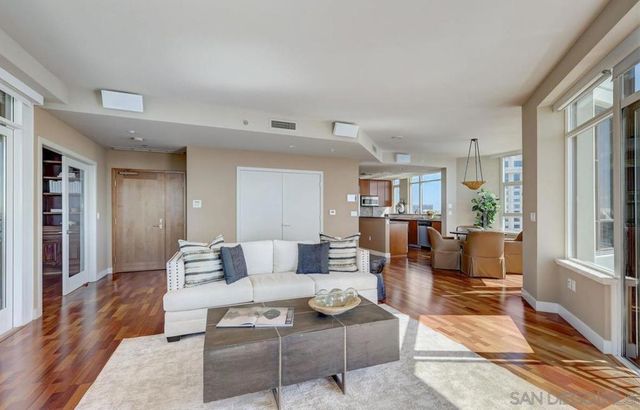 700 W Harbor Dr 2902, San Diego, CA 92101