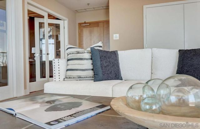 700 W Harbor Dr 2902, San Diego, CA 92101