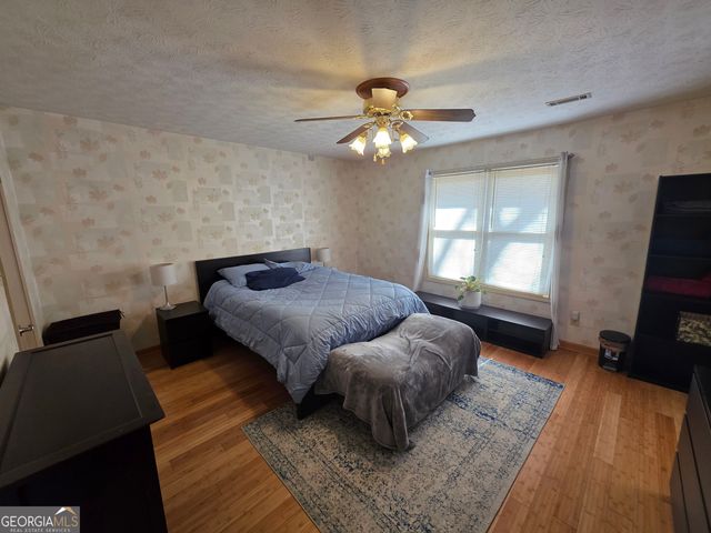 520 Cornwallis Way, Fayetteville, GA 30214
