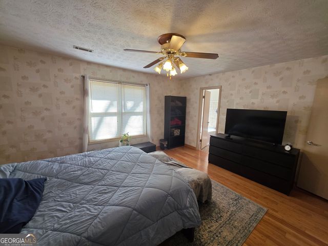 520 Cornwallis Way, Fayetteville, GA 30214