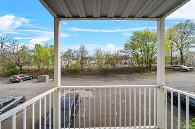 10-12 Chestnut Street A207, Suffern, NY 10901
